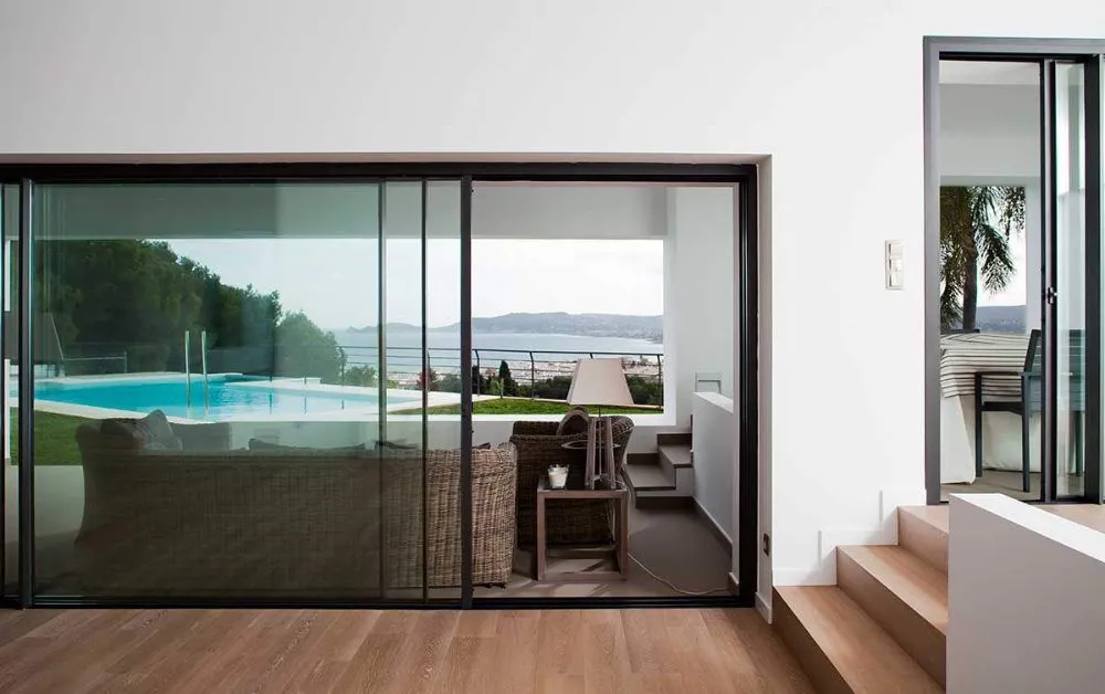 Double-Glazed Panoramic Sliding Doors