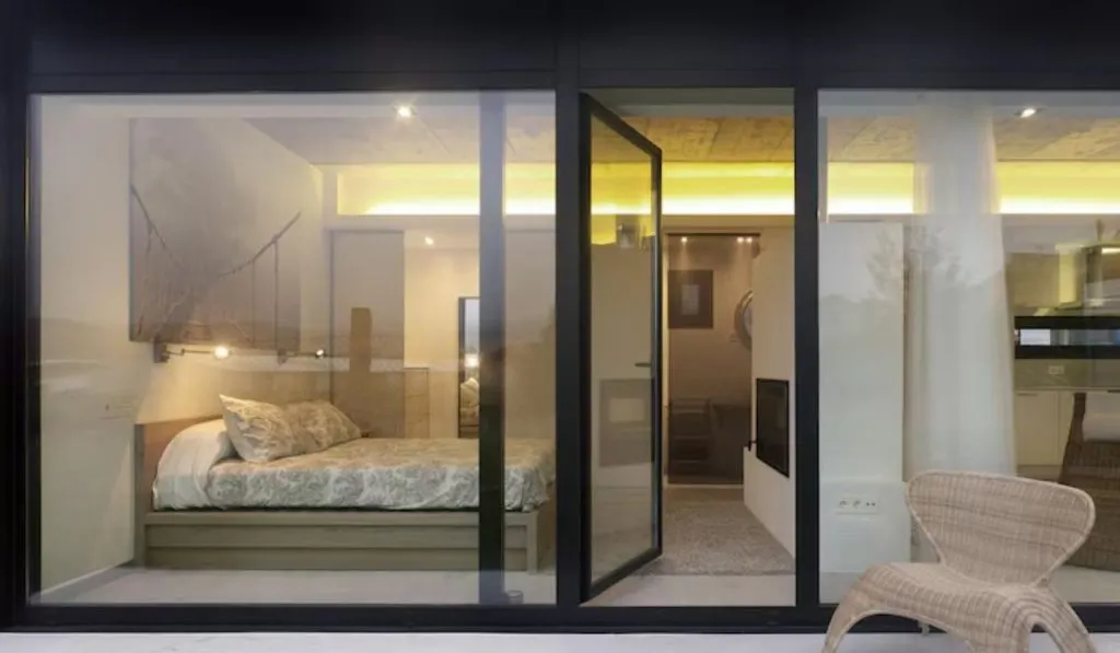 Advantages of Glass Folding Doors Compared to Traditional Doors